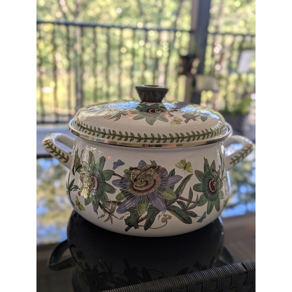 Portmeirion Botanic Garden VTG Blue Passion Flower Lg Metal Enamel Casserole Pot - Picture 2 of 16